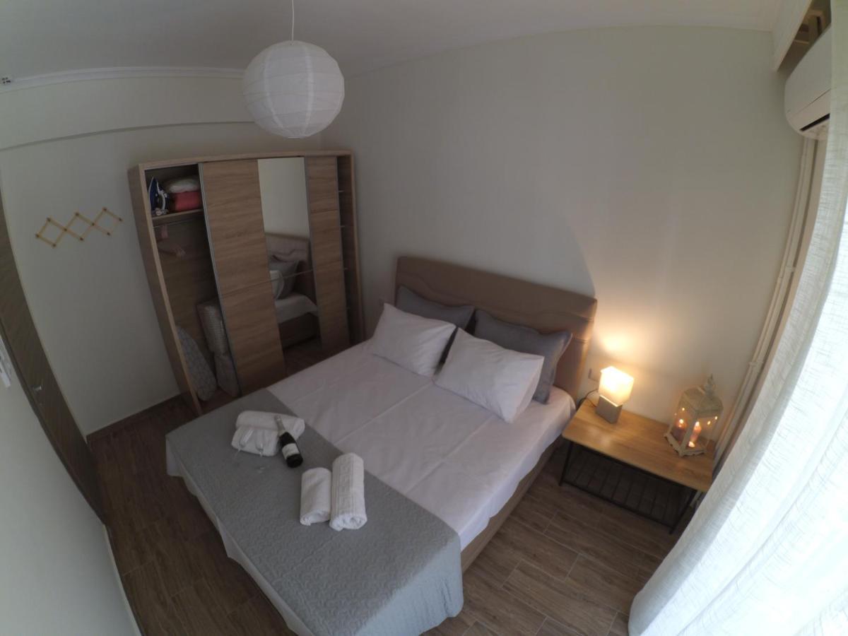 Chrysafenia & Leandros Downtown Apartment Kavala