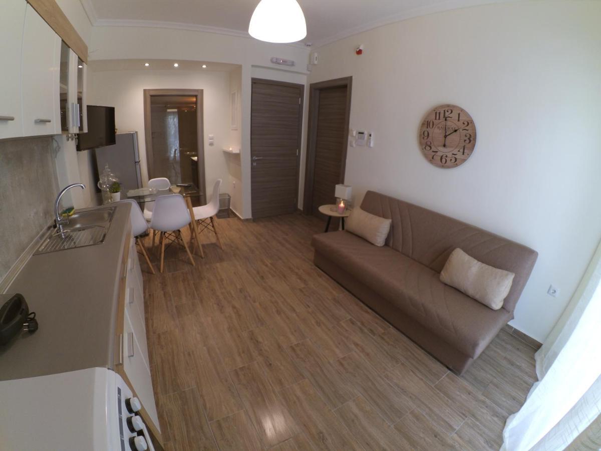 Chrysafenia & Leandros Downtown Apartment Kavala